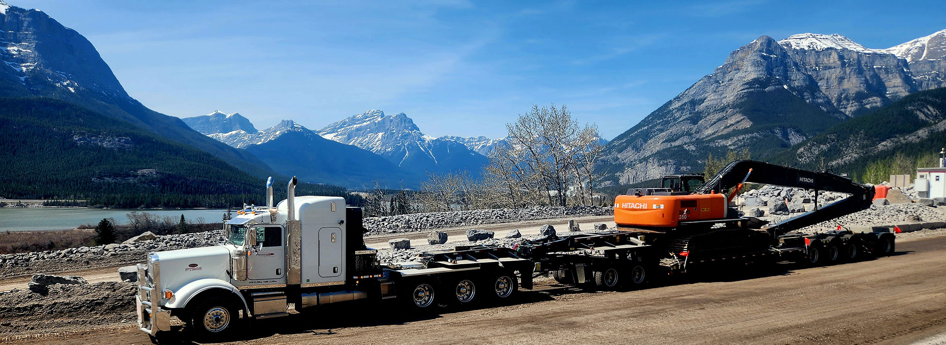 Let Pacesetter Transport Ltd take care of all your logistics issues.